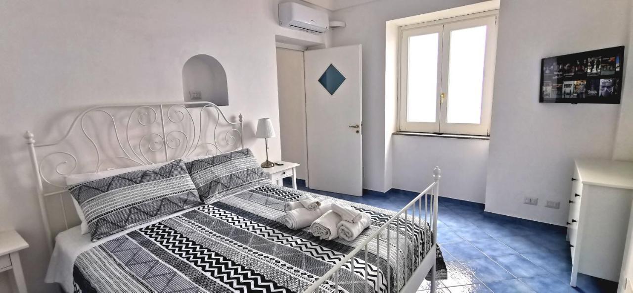 Апарт отель Relais Amalfi Coast Конка-дей-Марини Экстерьер фото